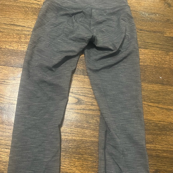 Lululemon Wunder Train leggings 25” - Picture 2 of 2